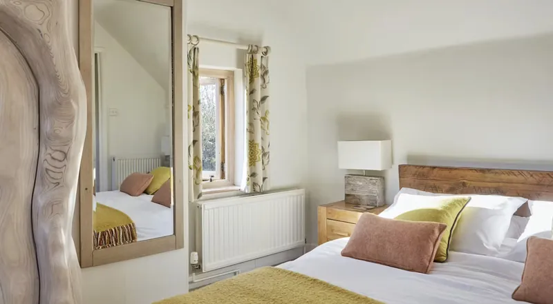 Upstairs king bedroom